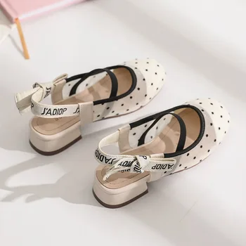 2023 Летние Новые Модные Сетчатые сандалии для девочек, Обувь для маленьких девочек, детей среднего и большого размера, Обувь Baotou