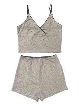 Женский повседневный комплект из двух предметов, укороченный топ и шорты - Стильная одежда для отдыха на лето, уличная одежда